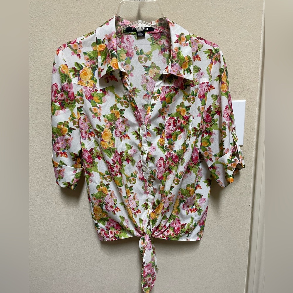 Floral quarter length blouse